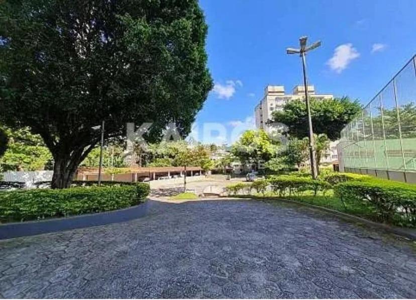 Apto Bem Localizado E Proximo Roda Gigante Em Bc! Balneario Camboriu