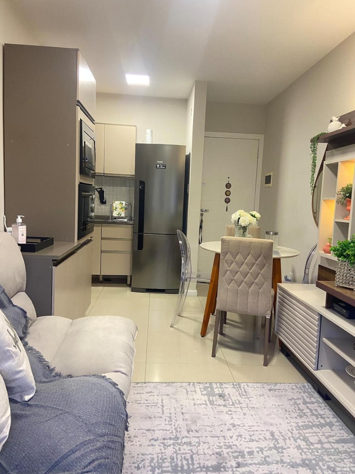 Apto Bem Localizado E Proximo Roda Gigante Em Bc! Apartamento Balneario Camboriu